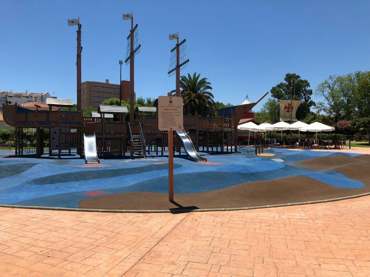 Rentcostadelsol Fuengirola Dona Sofia A Eksteriør billede